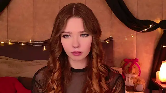 Snapshot of Sierra_Fane chatting on 22, 3, 2025 Sierra Fane online show from 22, 3, 2025