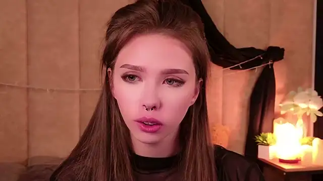 Snapshot of Sierra_Fane chatting on 15, 9, 2025 Sierra Fane online show from 15, 9, 2025