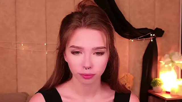 Snapshot of Sierra_Fane chatting on 25, 9, 2025 Sierra Fane online show from 25, 9, 2025