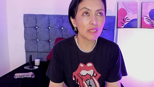 lilith catt online show from 19, 2, 2025