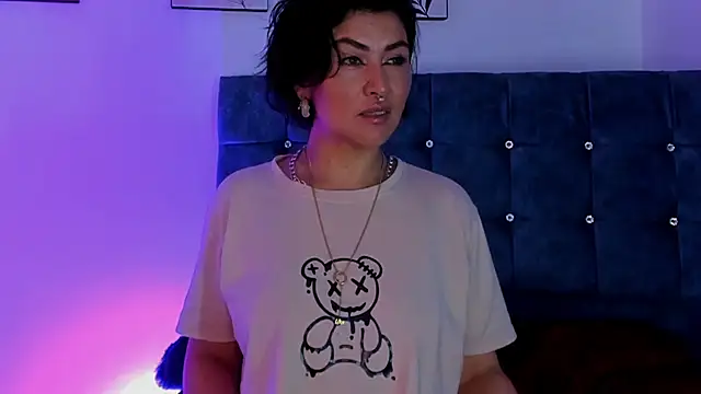 lilith catt online show from 3, 3, 2025