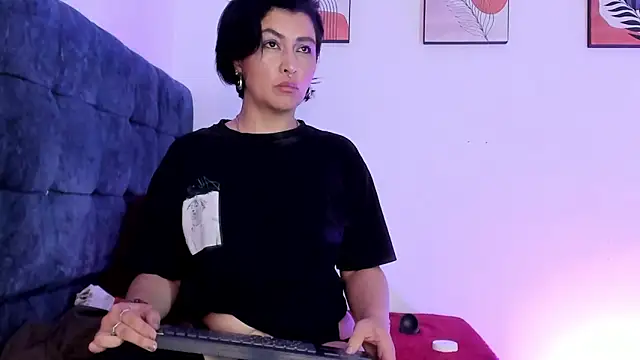 lilith catt online show from 8, 3, 2025