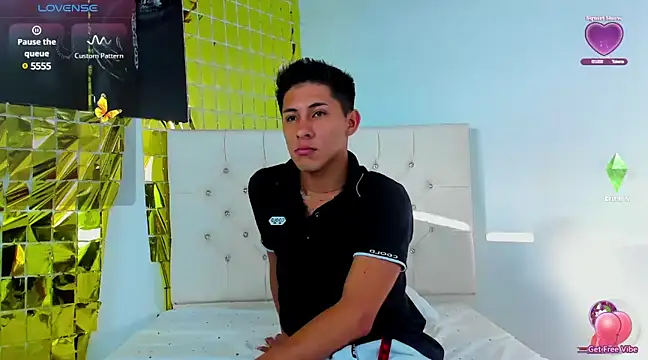 Snapshot of Angel_Medina chatting on 28, 2, 2025 Angel Medina online show from 28, 2, 2025