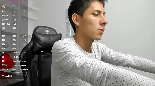 Snapshot of Angel_Medina chatting on 17, 3, 2025 Angel Medina online show from 17, 3, 2025