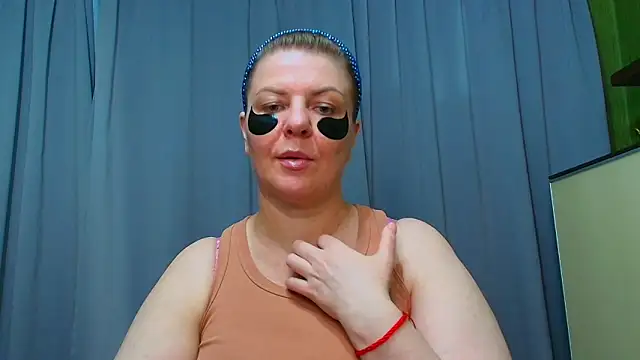 VeronikawGold online show from 7, 5, 2026