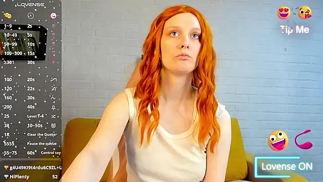 Snapshot of KristinMoore chatting on 20, 3, 2025 KristinMoore online show from 20, 3, 2025