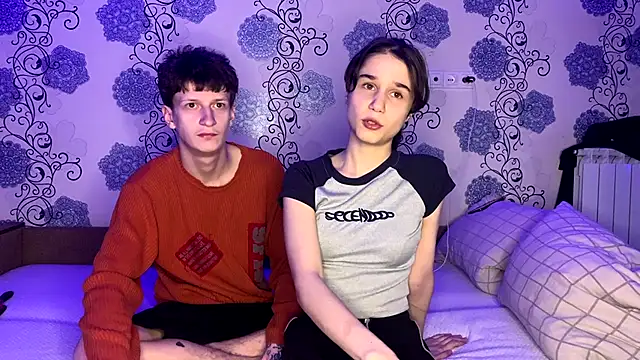 Snapshot of baby_lesi chatting on 22, 11, 2025 baby lesi online show from 22, 11, 2025