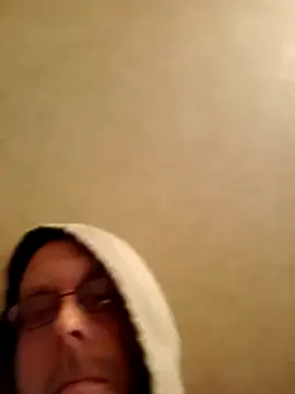 Snapshot of taterae chatting on 3, 11, 2025 taterae online show from 3, 11, 2025