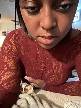 Snapshot of BubblyBabyy chatting on 10, 11, 2025 BubblyBabyy online show from 10, 11, 2025