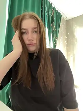 Snapshot of Milana_mil chatting on 20, 2, 2025 Milana mil online show from 20, 2, 2025