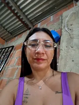Snapshot of hot_veteran01 chatting on 16, 4, 2026 hot veteran01 online show from 16, 4, 2026