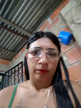 Snapshot of hot_veteran01 chatting on 28, 4, 2026 hot veteran01 online show from 28, 4, 2026