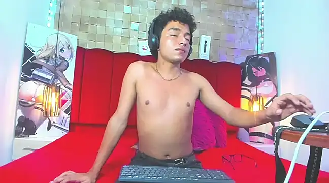 Snapshot of CamilowhiteS chatting on 22, 3, 2025 CamilowhiteS online show from 22, 3, 2025