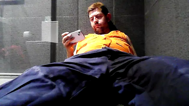 kinkyfag94 online show from 7, 1, 2026