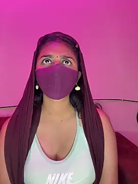 Snapshot of Dishasarmaa05 chatting on 17, 3, 2025 Dishasarmaa05 online show from 17, 3, 2025