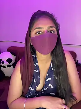 Snapshot of Dishasarmaa05 chatting on 17, 3, 2025 Dishasarmaa05 online show from 17, 3, 2025