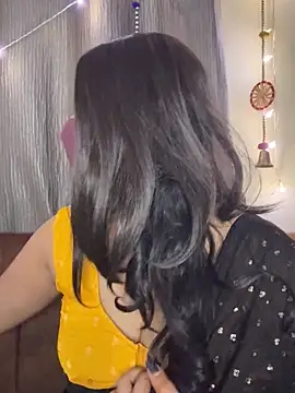 Snapshot of Dishasarmaa05 chatting on 23, 10, 2025 Dishasarmaa05 online show from 23, 10, 2025