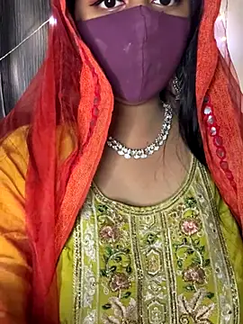 Snapshot of Dishasarmaa05 chatting on 14, 11, 2025 Dishasarmaa05 online show from 14, 11, 2025