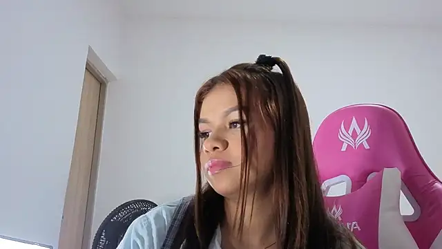 sophia ramirez12 online show from 25, 6, 2026