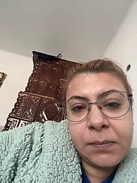 Snapshot of KittieHallo chatting on 6, 3, 2025 KittieHallo online show from 6, 3, 2025