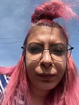 Snapshot of KittieHallo chatting on 14, 3, 2025 KittieHallo online show from 14, 3, 2025