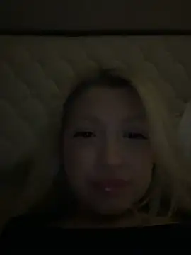 laraaaaaa online show from 17, 3, 2025