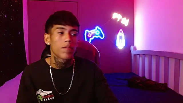 RyanKing19 online show from 23, 2, 2025