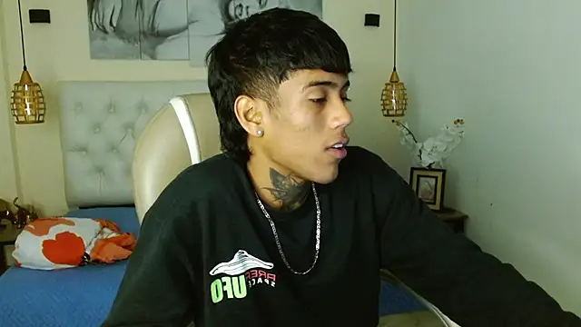 RyanKing19 online show from 25, 2, 2025