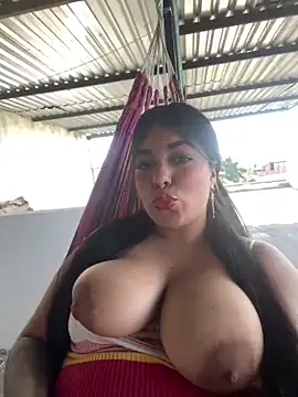 Snapshot of _SARA_69 chatting on 30, 4, 2026 SARA 69 online show from 30, 4, 2026