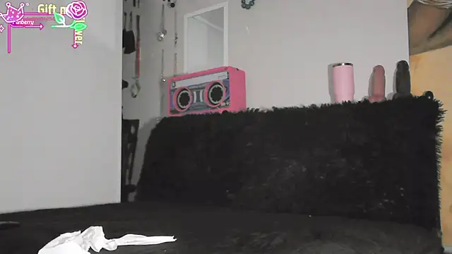 Queenanitadix online show from 3, 5, 2026
