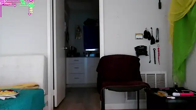 Queenanitadix online show from 26, 6, 2026
