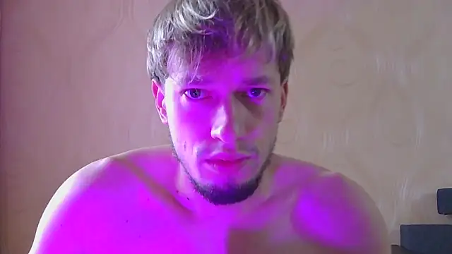 Snapshot of frama666 chatting on 18, 10, 2025 frama666 online show from 18, 10, 2025