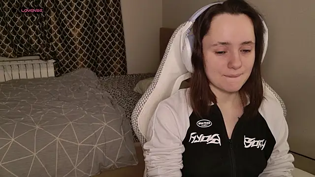 Snapshot of Luna_Loveee chatting on 1, 2, 2026 Luna Loveee online show from 1, 2, 2026