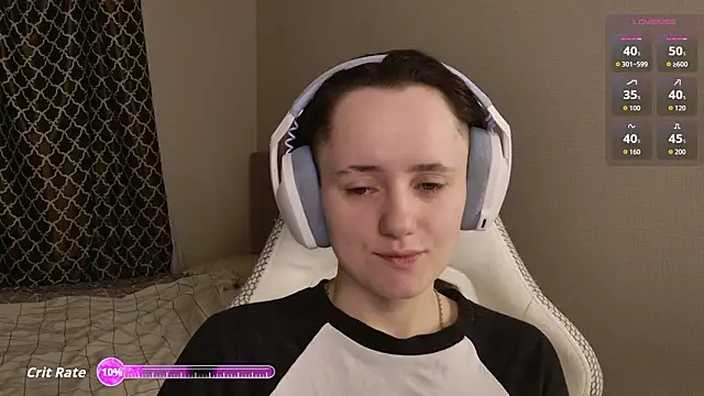 Snapshot of Luna_Loveee chatting on 11, 2, 2026 Luna Loveee online show from 11, 2, 2026