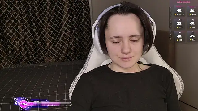 Snapshot of Luna_Loveee chatting on 19, 2, 2026 Luna Loveee online show from 19, 2, 2026