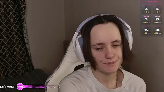 Snapshot of Luna_Loveee chatting on 25, 3, 2026 Luna Loveee online show from 25, 3, 2026