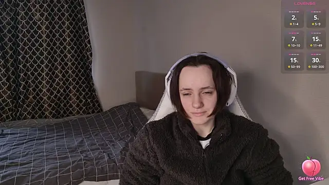 Snapshot of Luna_Loveee chatting on 2, 4, 2026 Luna Loveee online show from 2, 4, 2026