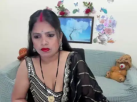 leahgotiii online show from 8, 5, 2026