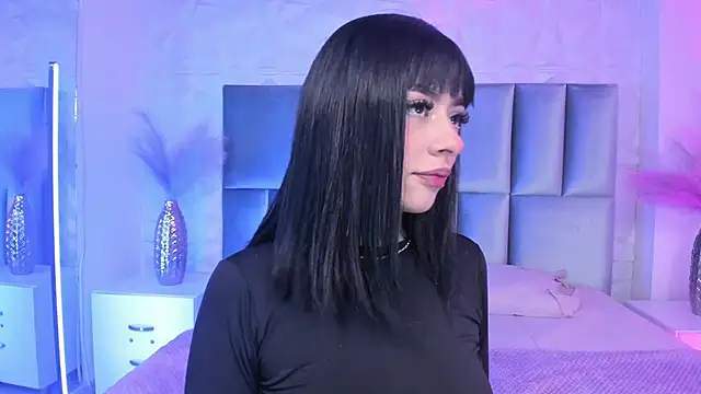 Selene bennet online show from 2, 5, 2026