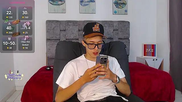 skinny bigcock02 online show from 12, 3, 2026