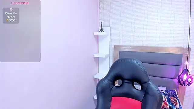 MEGANZARICK online show from 22, 12, 2025