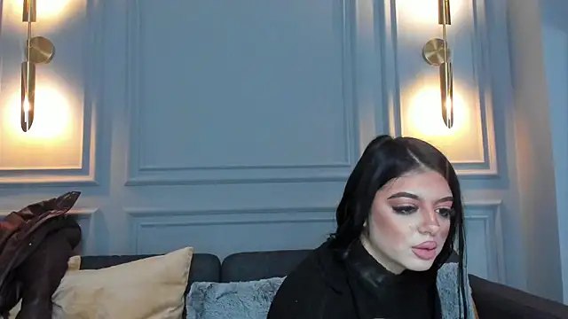 BridgitteBia online show from 4, 3, 2025