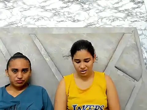 ElizaAndQuisha online show from 2, 10, 2025