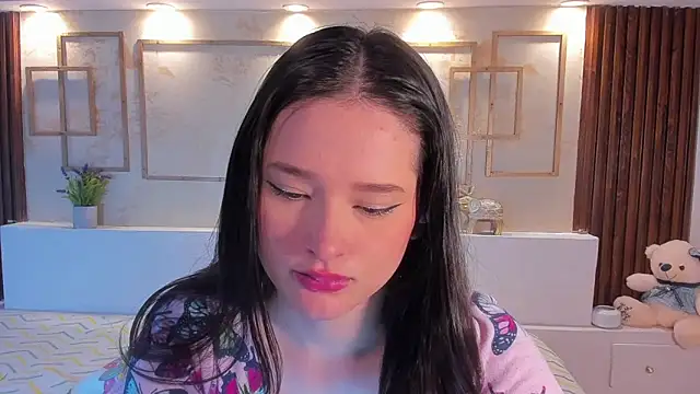 JasmineBella0 online show from 27, 10, 2025