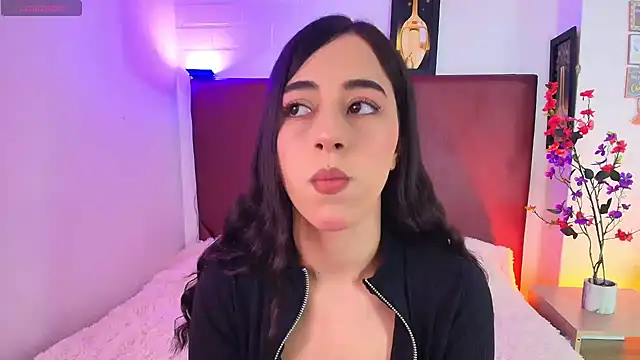 Lexi Howard  online show from 5, 5, 2026