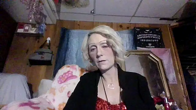 beautifulmee23 online show from 22, 2, 2025