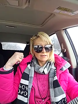 beautifulmee23 online show from 7, 3, 2025