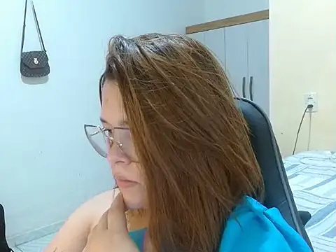 GoddessChaar online show from 2, 3, 2025