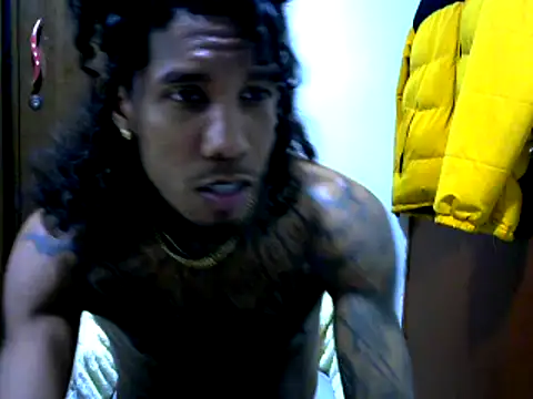 Snapshot of LaurentBrown chatting on 21, 2, 2025 LaurentBrown online show from 21, 2, 2025