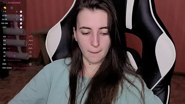 Snapshot of reaiss chatting on 6, 3, 2026 reaiss online show from 6, 3, 2026